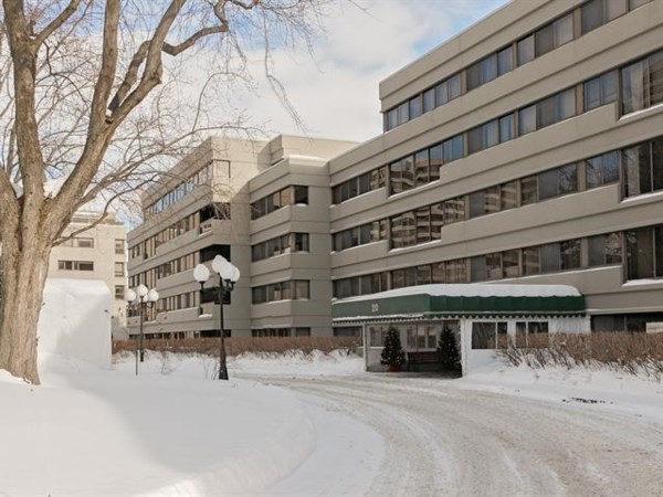 Condo for sale (Quebec North Shore)