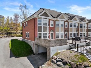 25157281 - Condo for sale