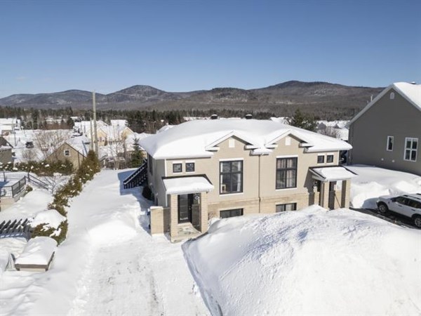 Bungalow-Semi-detached for sale (Quebec North Shore)