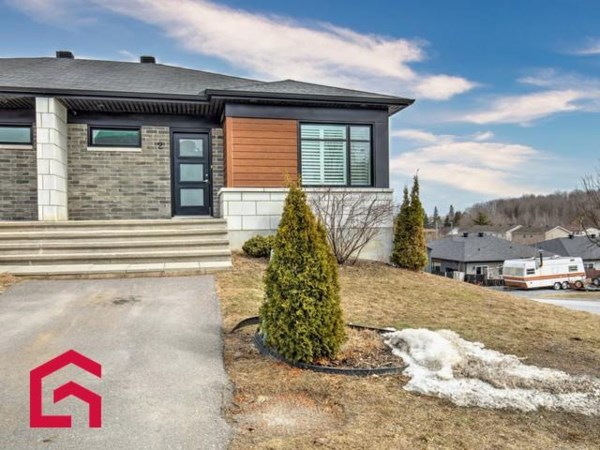 Bungalow-Semi-detached for sale (Outaouais)
