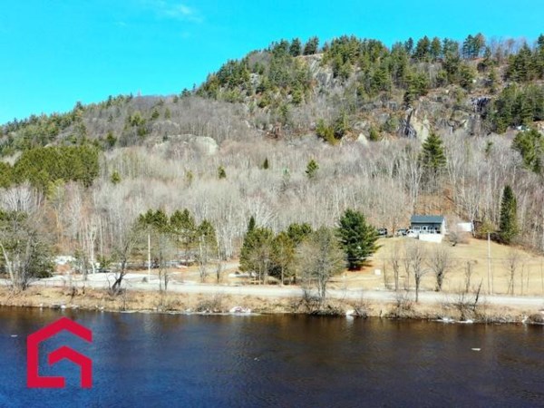 Two or more storey for sale (Laurentides)