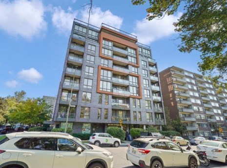 10384830 - Condo à vendre
