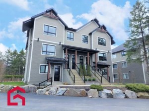 23822800 - Condo à louer