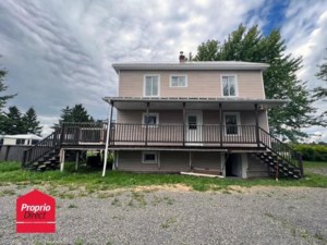 16875529 - Maison à étages à vendre