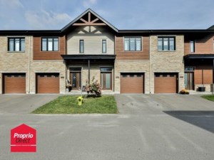 17450578 - Maison à étages à vendre
